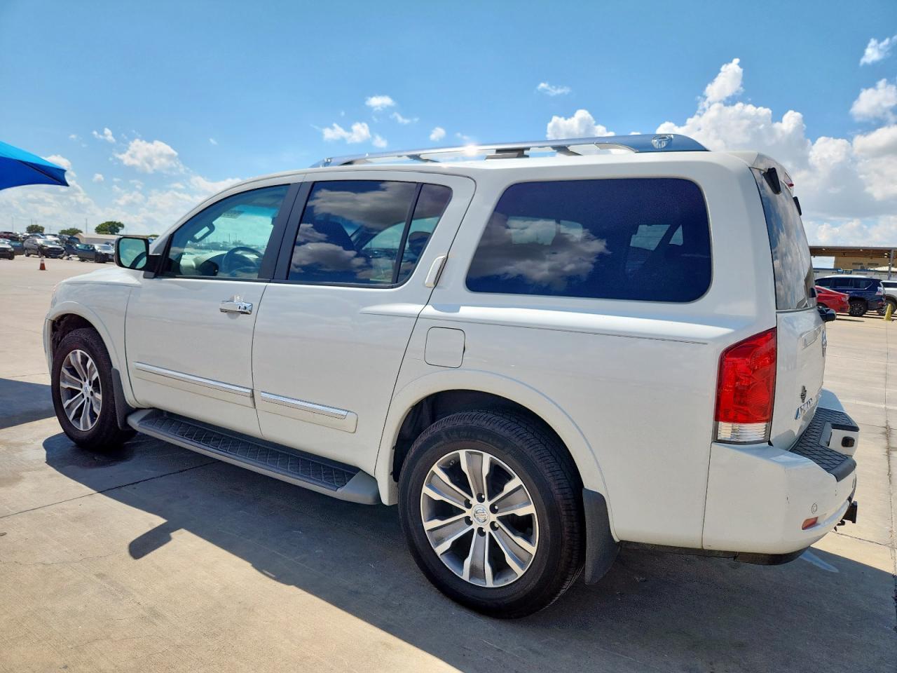 2015 Nissan Armada Sv - Фото 2