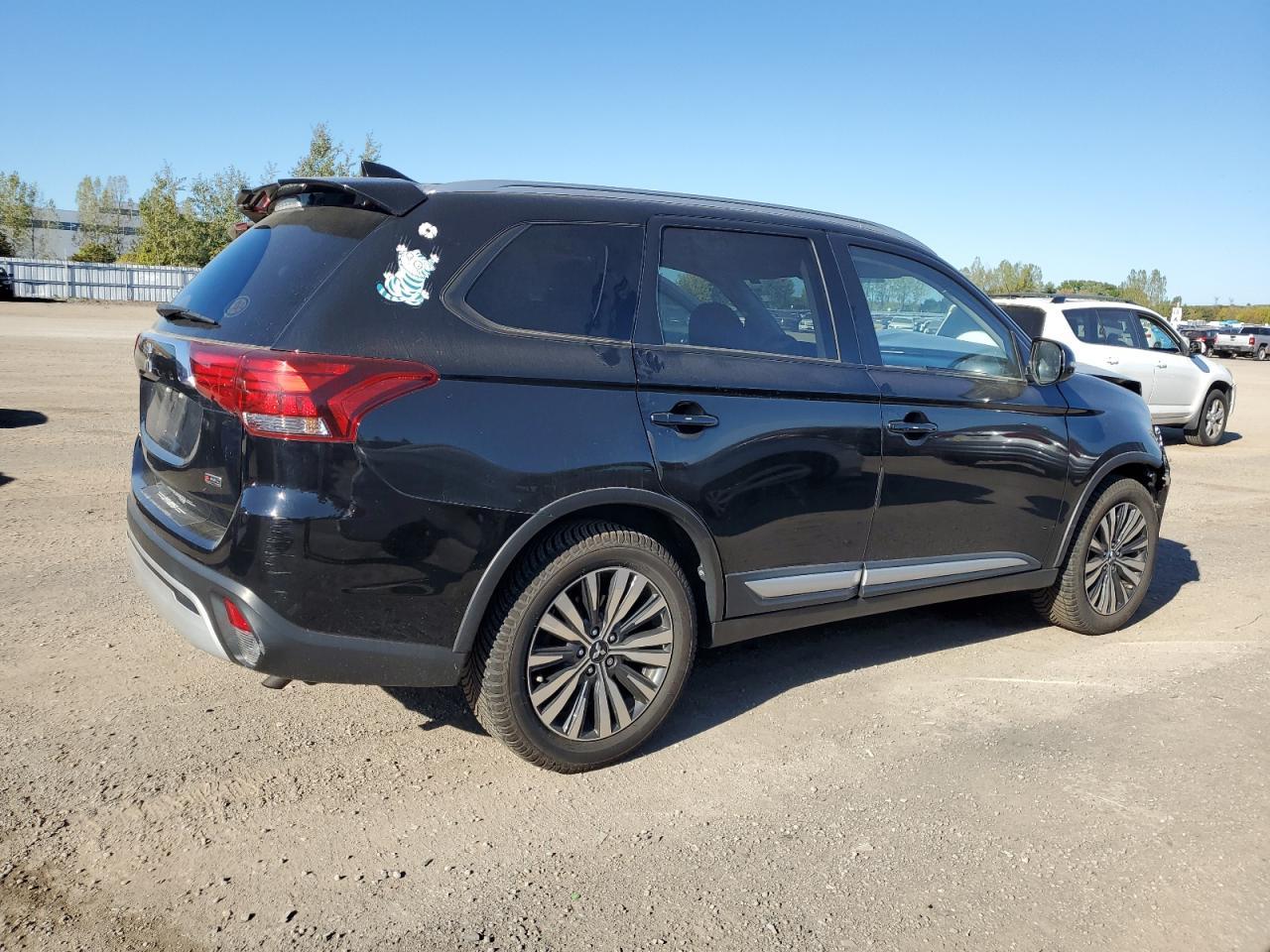 2020 Mitsubishi Outlander Es - Фото 3