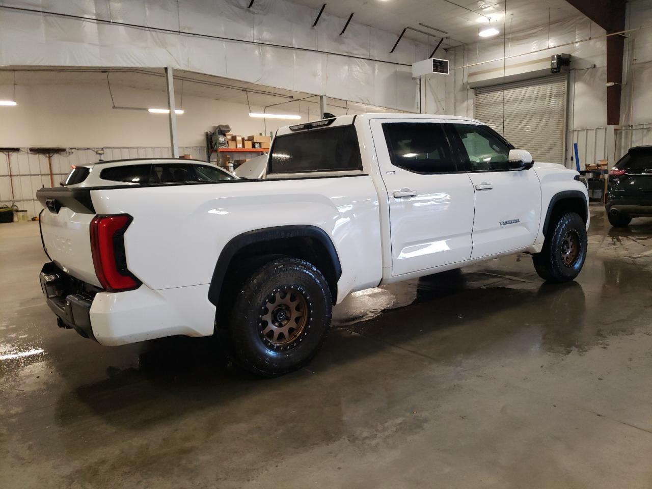 2022 Toyota Tundra Crewmax Sr5 - Фото 3