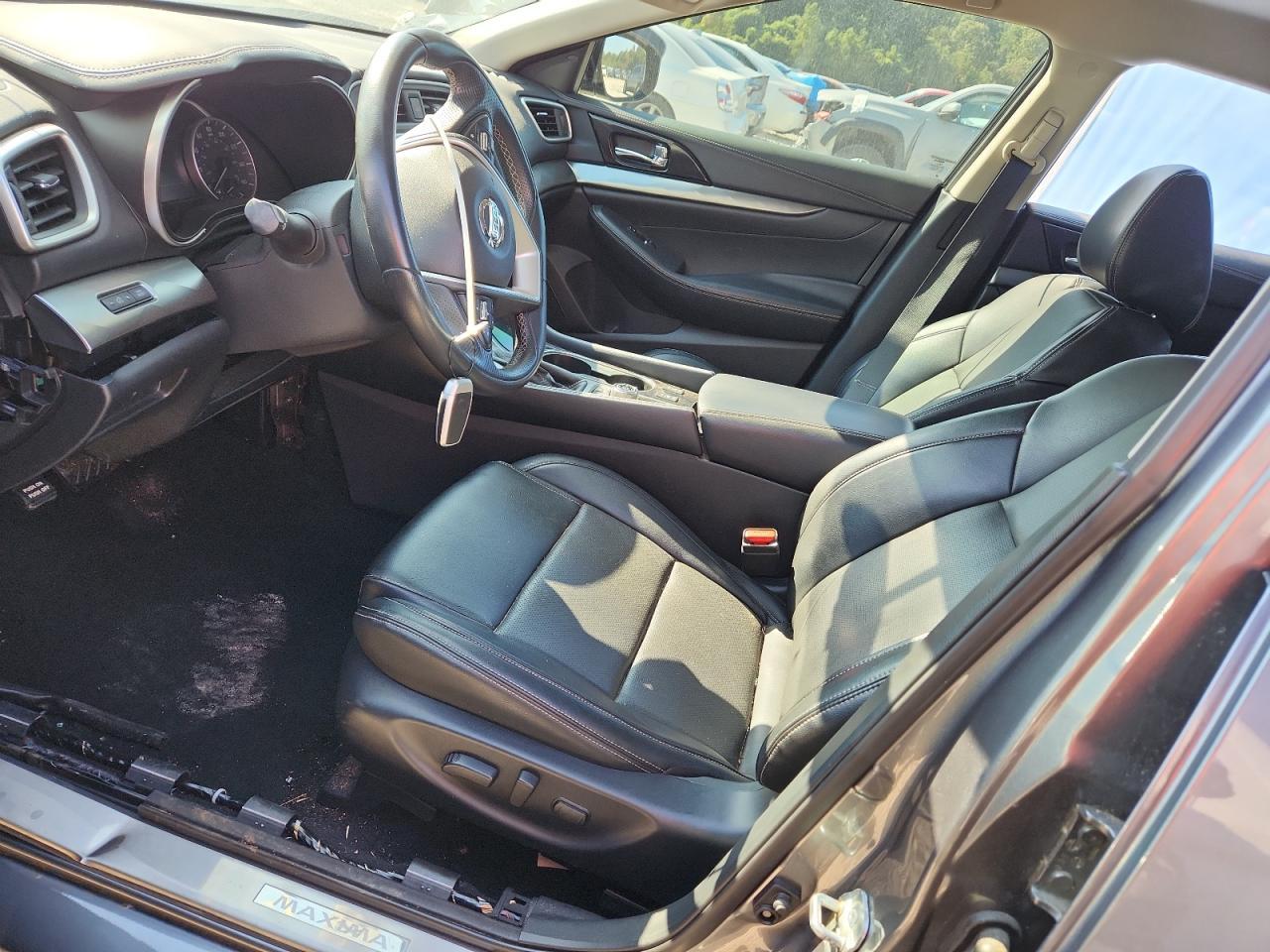 2019 Nissan Maxima S - Image 7