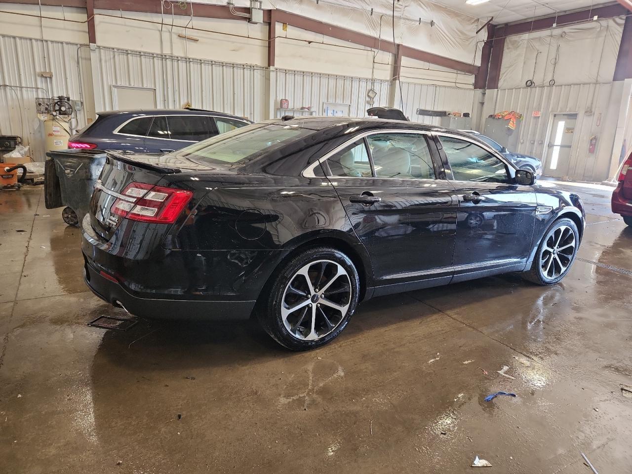 2016 Ford Taurus Sel - Image 3
