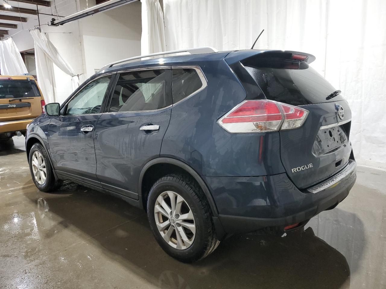 2016 Nissan Rogue S - Фото 2