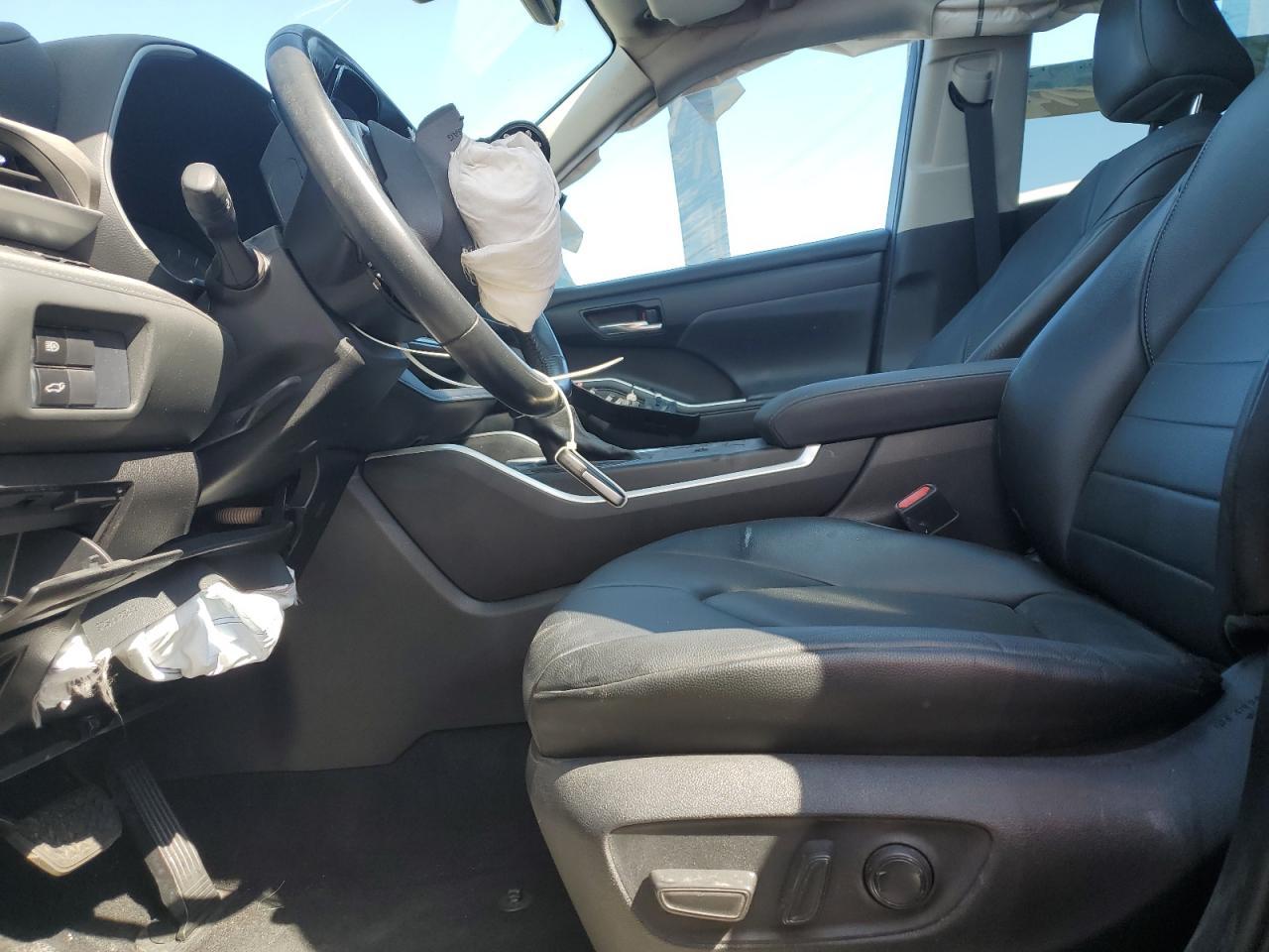 2021 Toyota Highlander Xle - Image 7