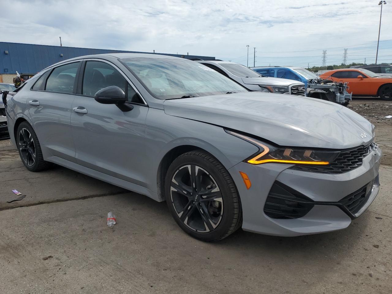 2024 Kia K5 Gt Line - Image 4