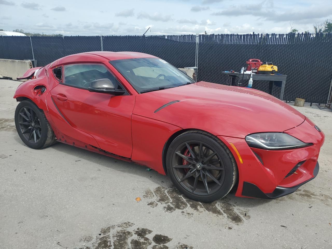 2023 Toyota Supra Base - Image 4