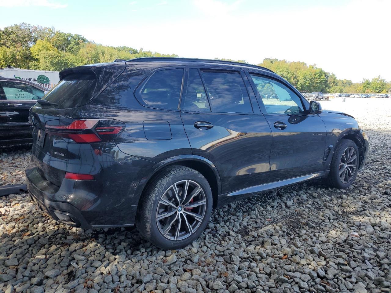 2025 BMW X5 xDrive40I - Image 3