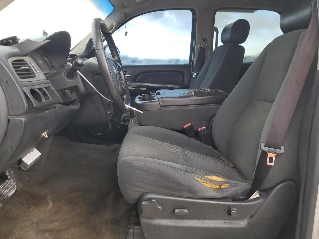 2008 Chevrolet Tahoe C1500 - Image 7