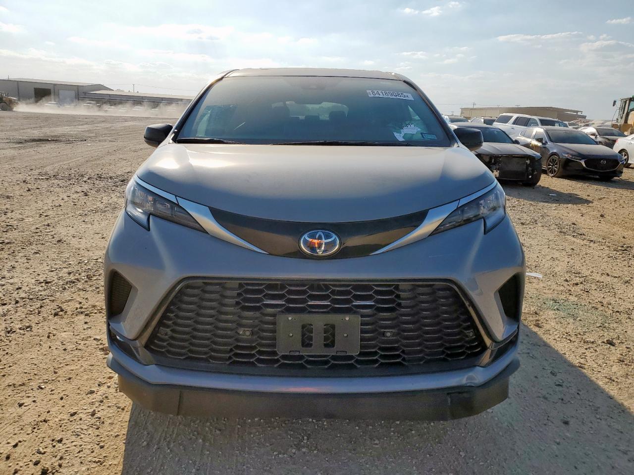 2023 Toyota Sienna Xse - Фото 5