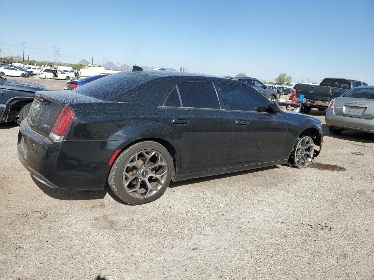 2015 Chrysler 300 S - Image 3