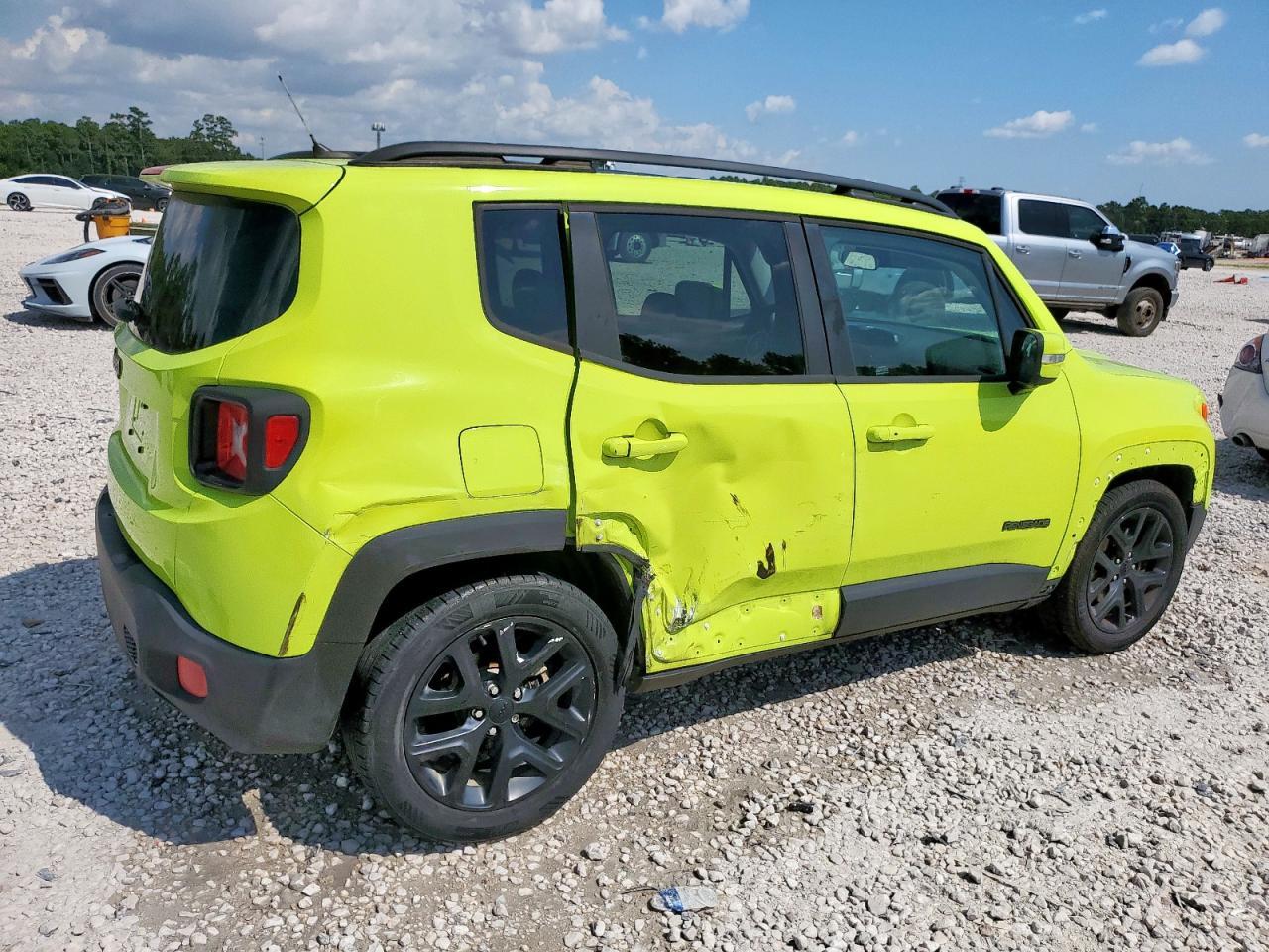 2017 Jeep Renegade Latitude - Фото 3