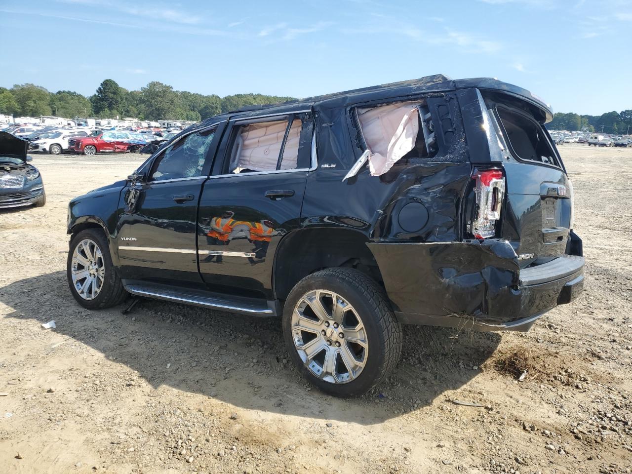 2016 GMC Yukon Sle - Фото 2