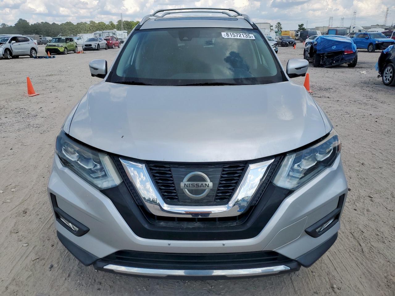 2017 Nissan Rogue S - Image 5