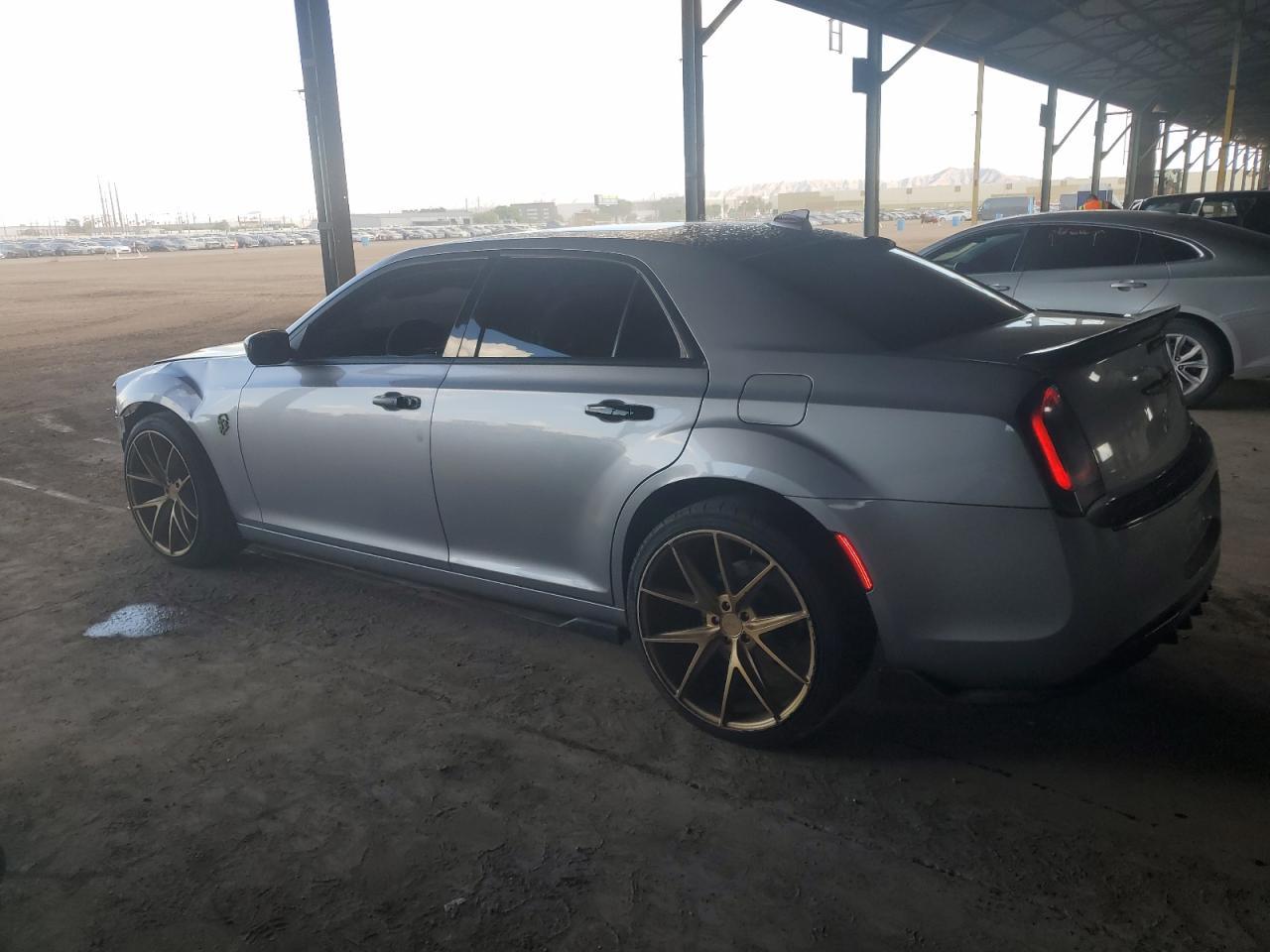 2016 Chrysler 300 Limited - Image 2