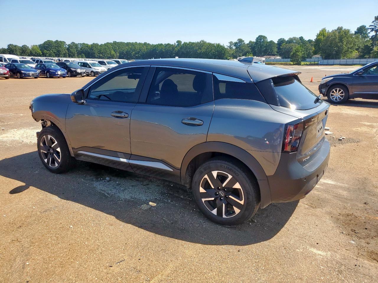 2025 Nissan Kicks Sv - Фото 2