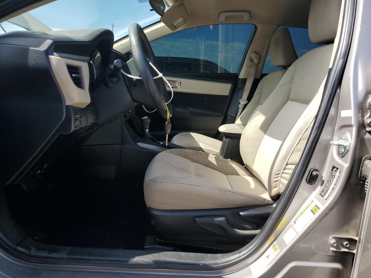 2014 Toyota Corolla L - Фото 7