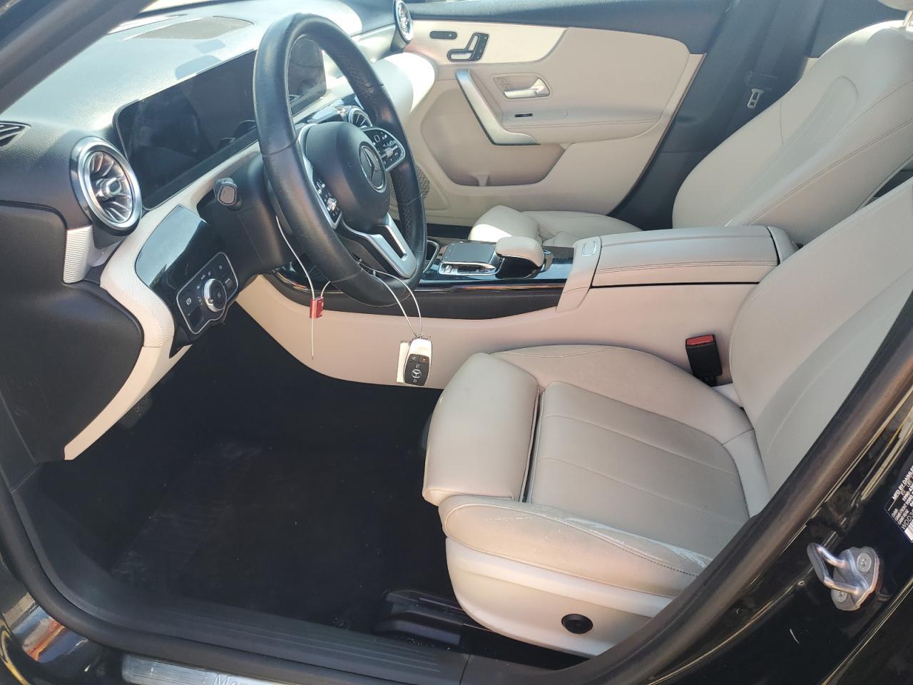 2019 Mercedes-Benz A 220 - Фото 7