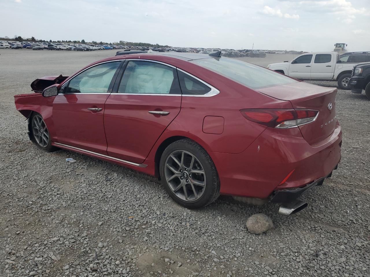 2019 Hyundai Sonata Limited Turbo - Фото 2