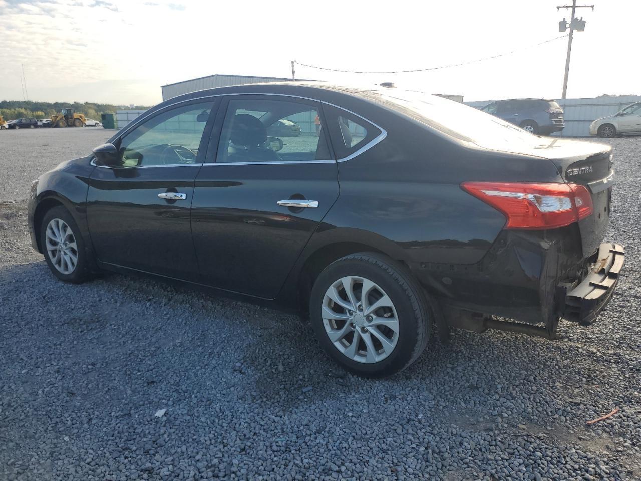 2019 Nissan Sentra S - Фото 2