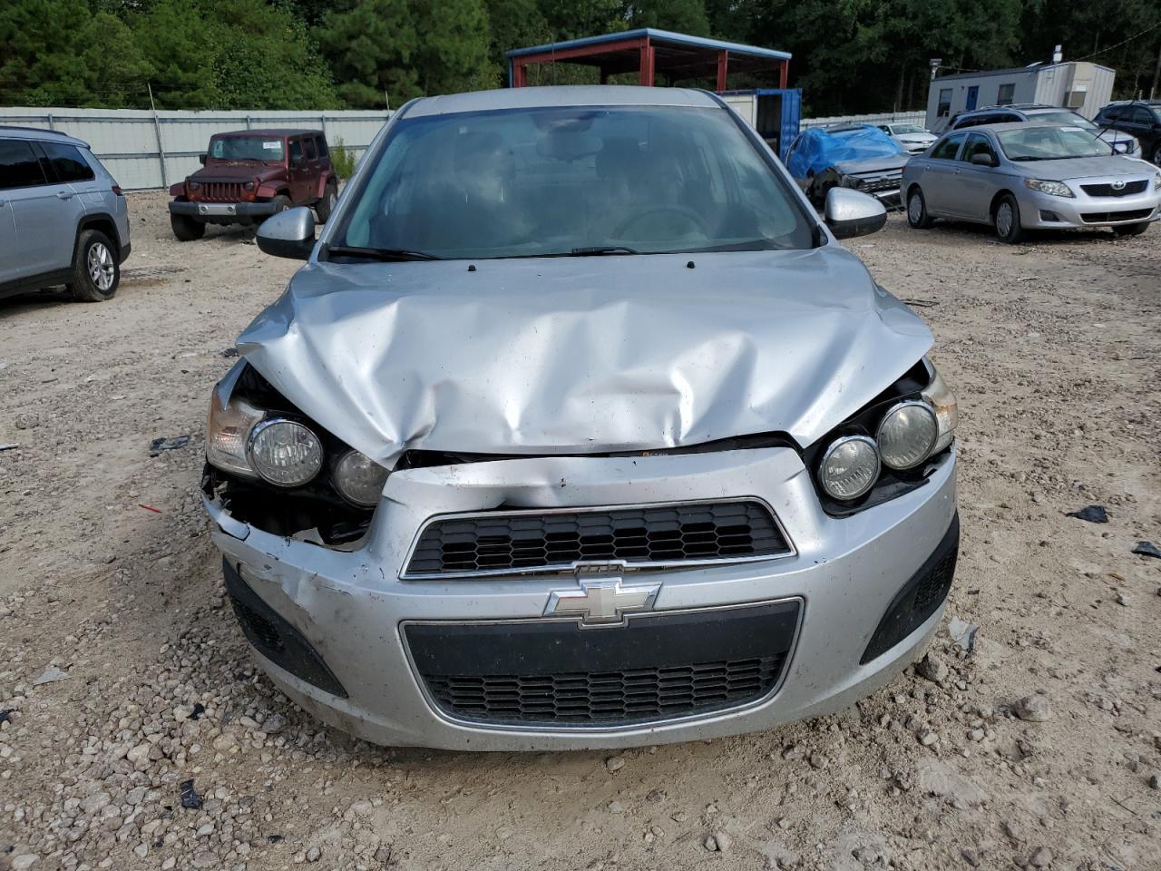 2012 Chevrolet Sonic Ls - Image 5