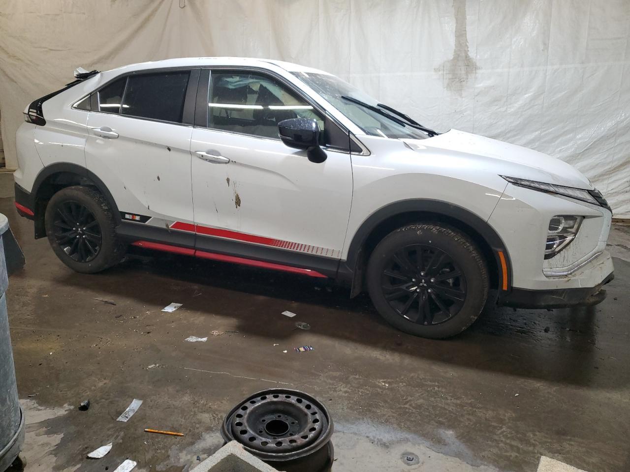 2024 Mitsubishi Eclipse Cross Le - Image 4