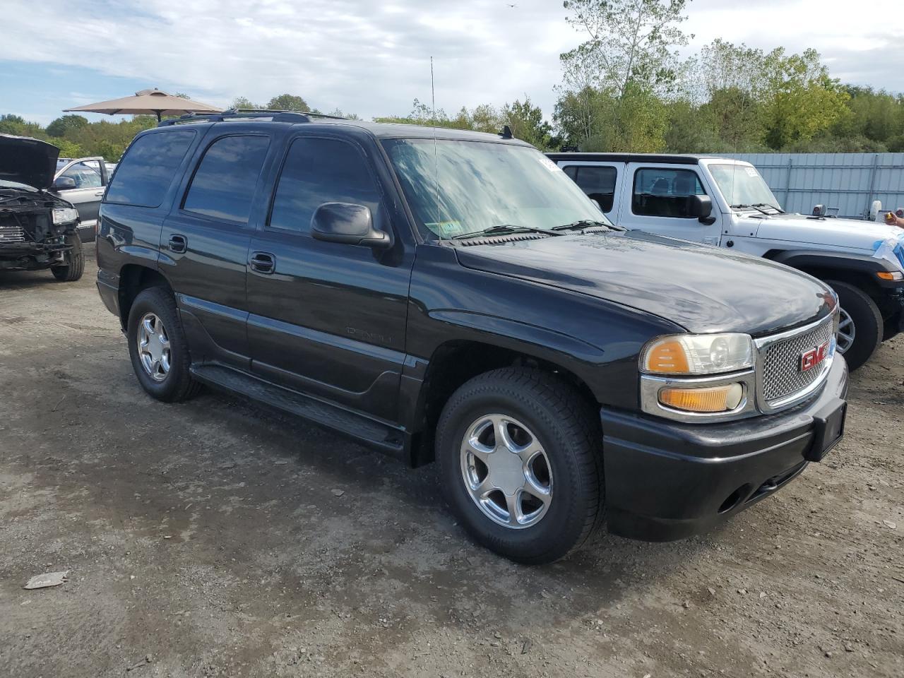 2006 GMC Yukon Denali - Фото 4