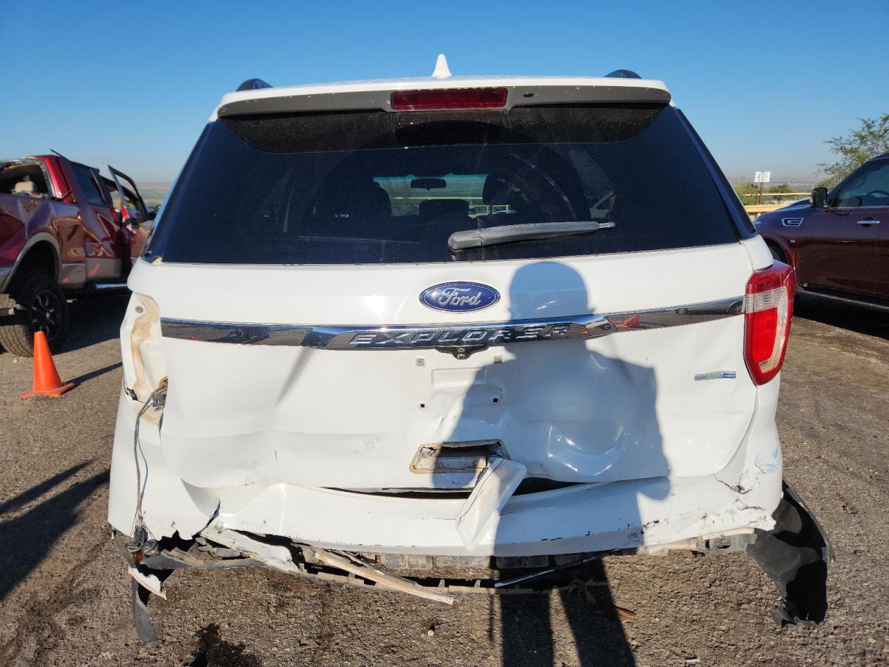 2016 Ford Explorer - Фото 6