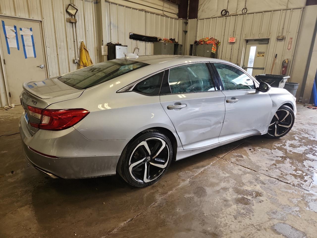 2020 Honda Accord Sport - Фото 3