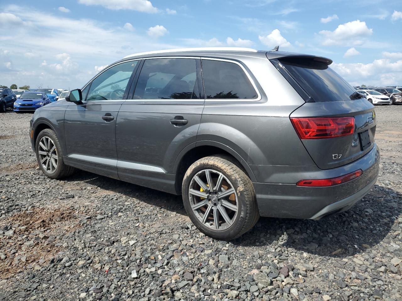 2019 Audi Q7 Premium Plus - Фото 2