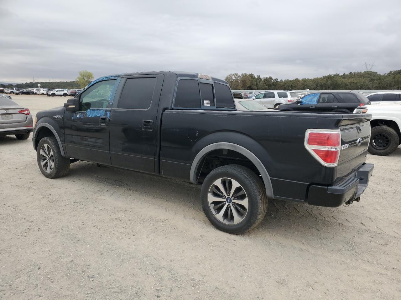 2010 Ford F150 Supercrew - Image 2
