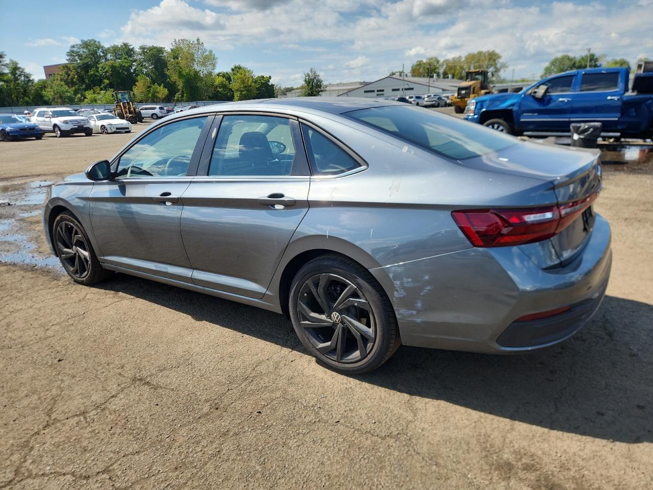 2025 Volkswagen Jetta Se - Image 2