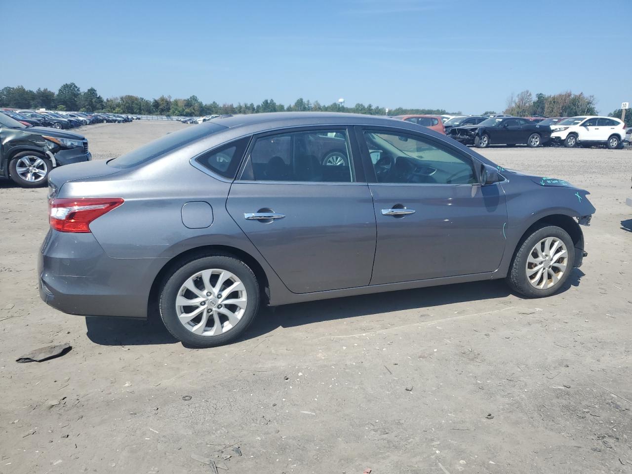 2019 Nissan Sentra S - Фото 3