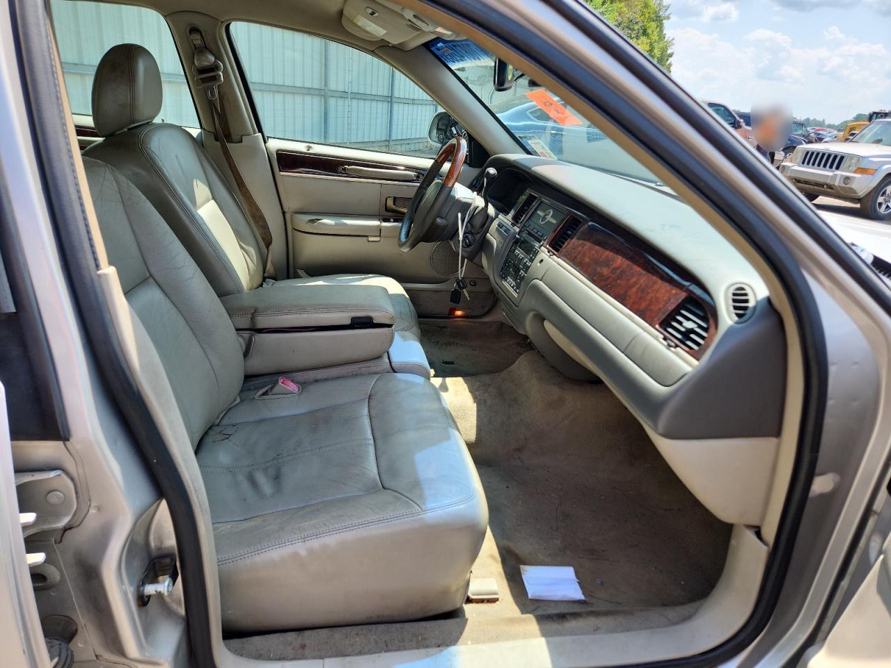 2009 Lincoln Town Car Signature Limited - Фото 7