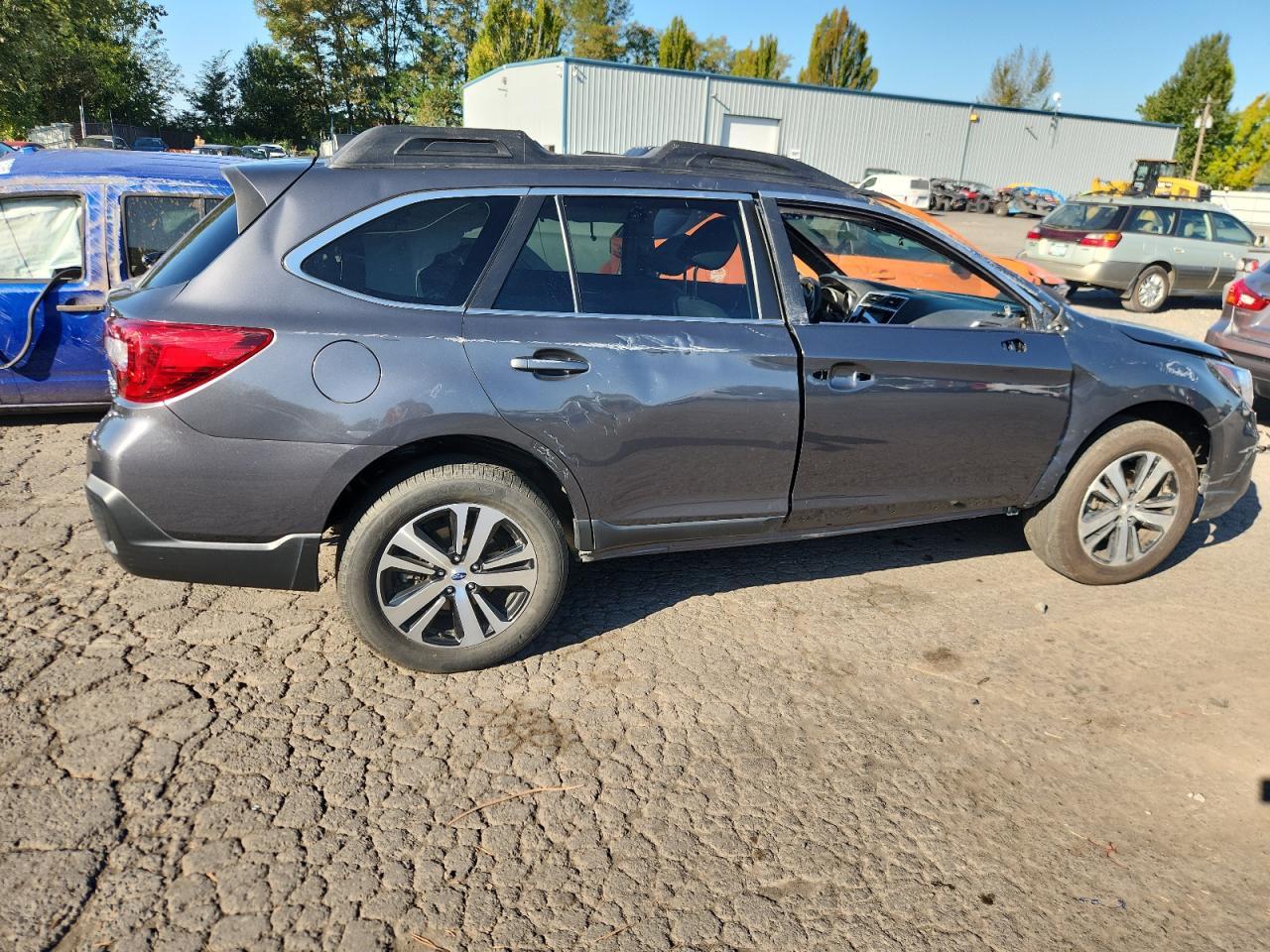 2019 Subaru Outback 3.6R Limited - Фото 3