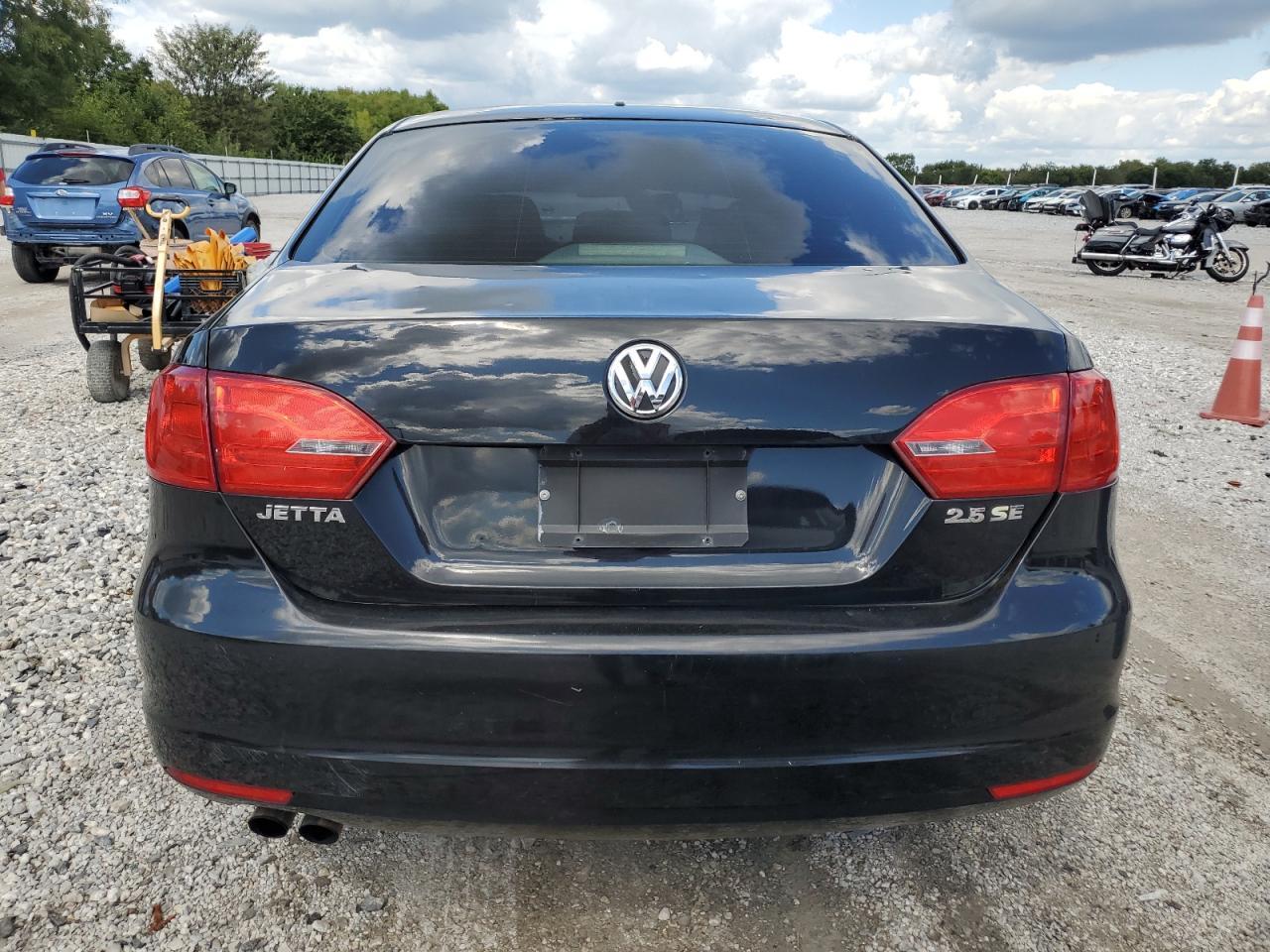 2012 Volkswagen Jetta Se - Image 6