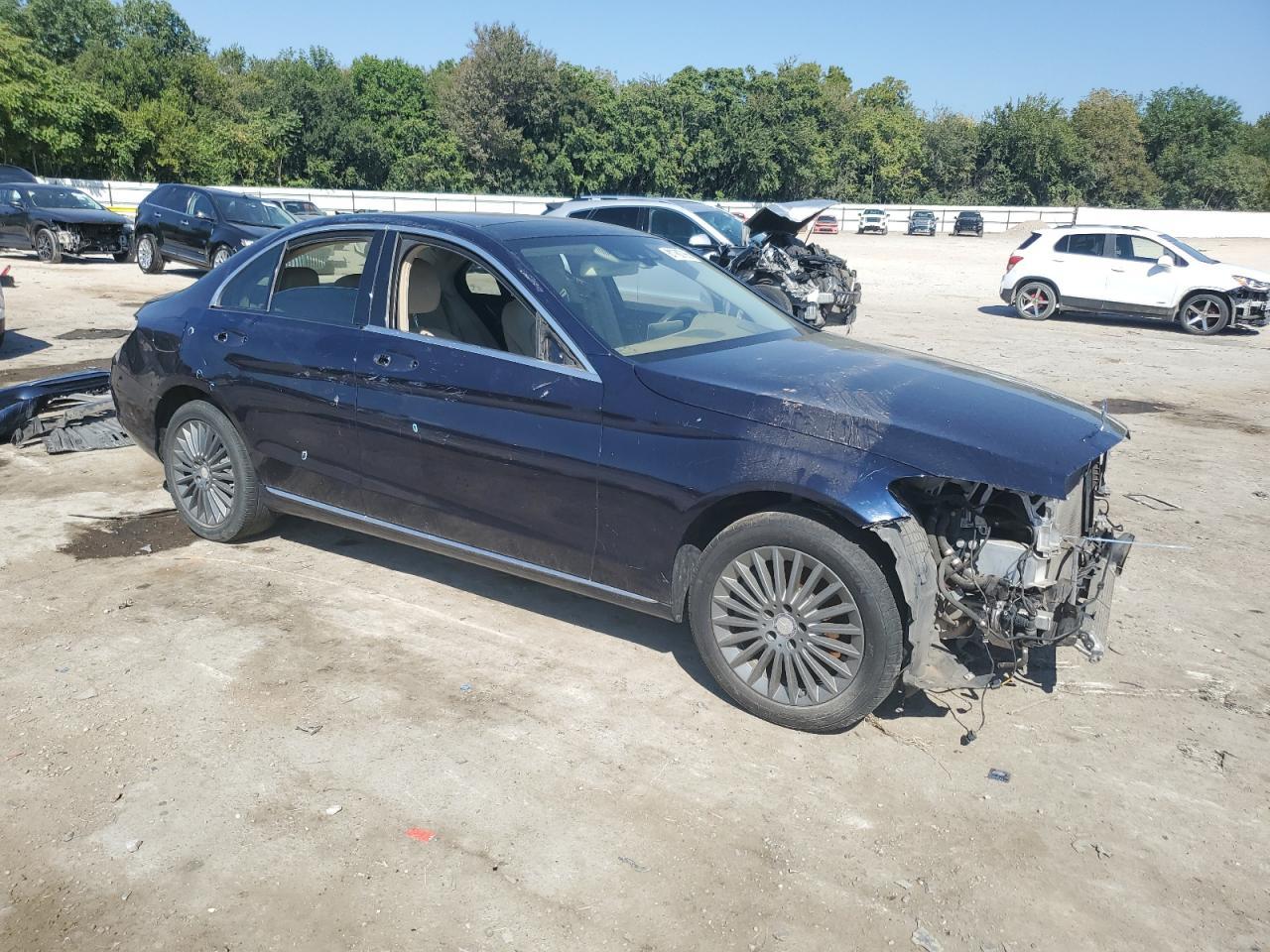 2015 Mercedes-Benz C 300 4Matic - Фото 4