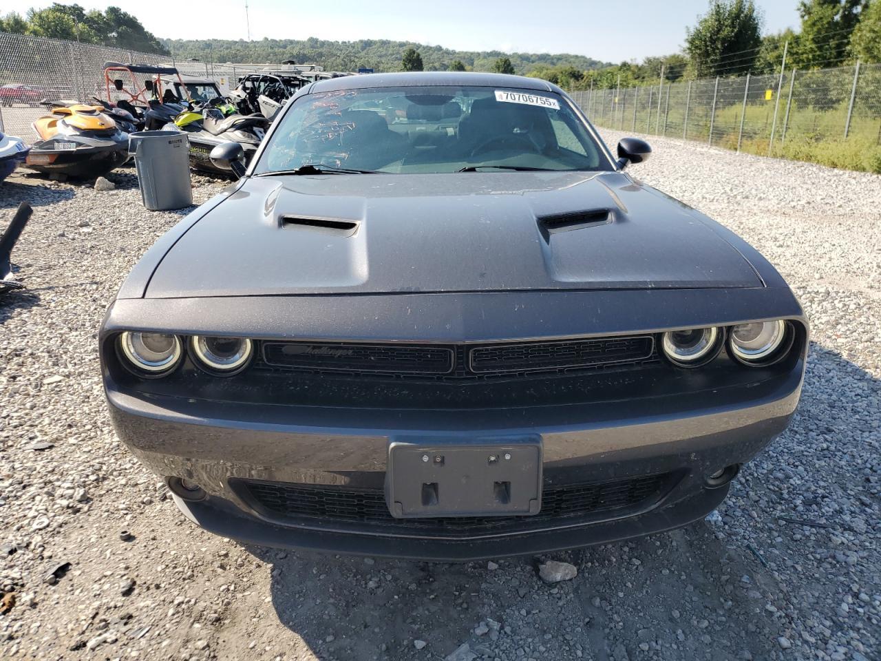2021 Dodge Challenger Sxt - Фото 5