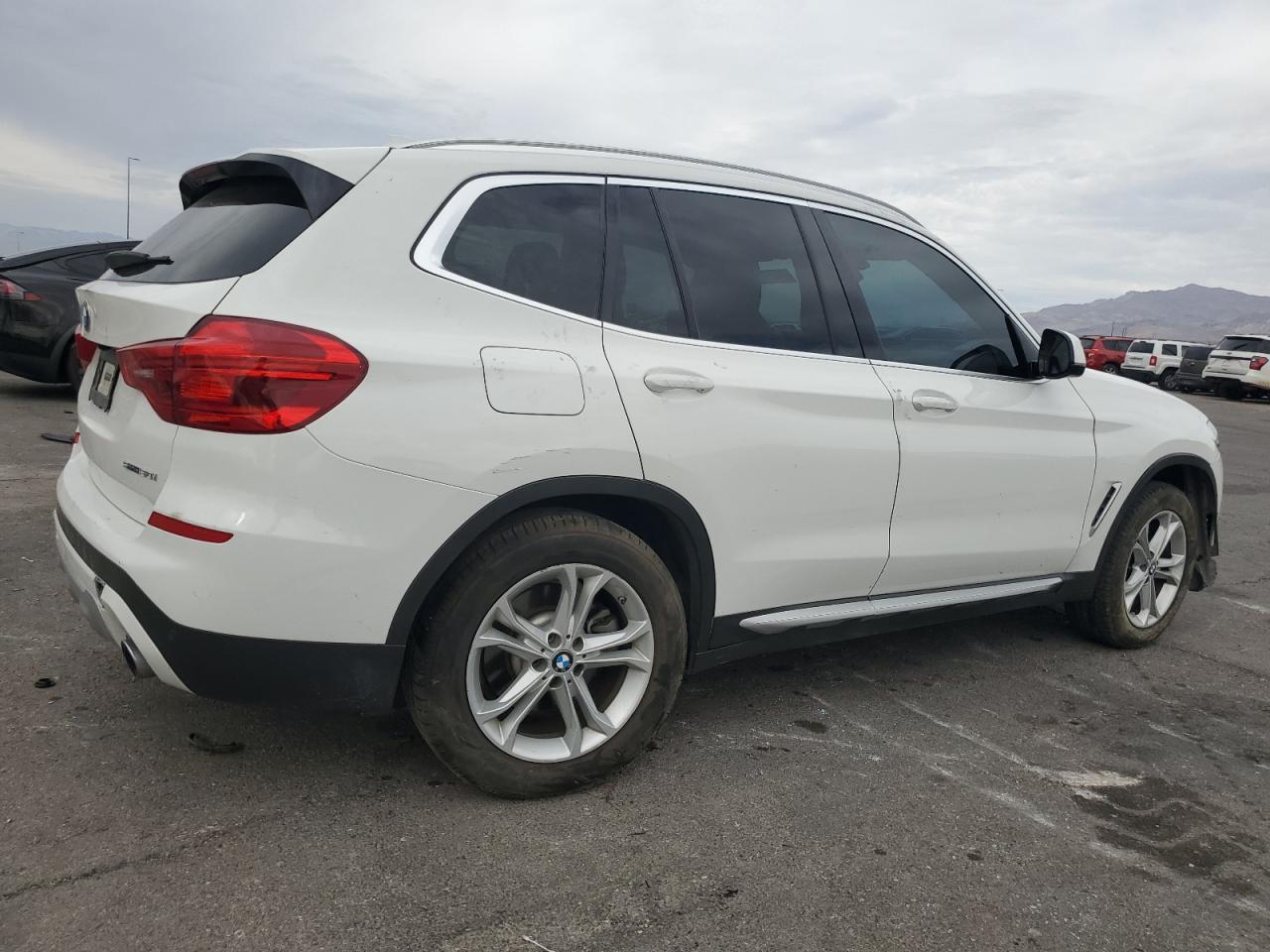 2019 BMW X3 Sdrive30I - Image 3