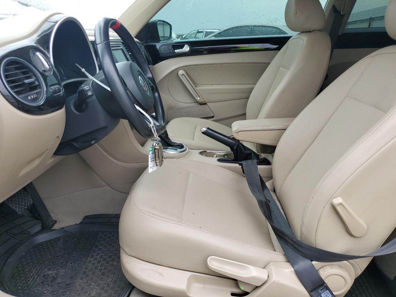 2016 Volkswagen Beetle Se - Фото 7