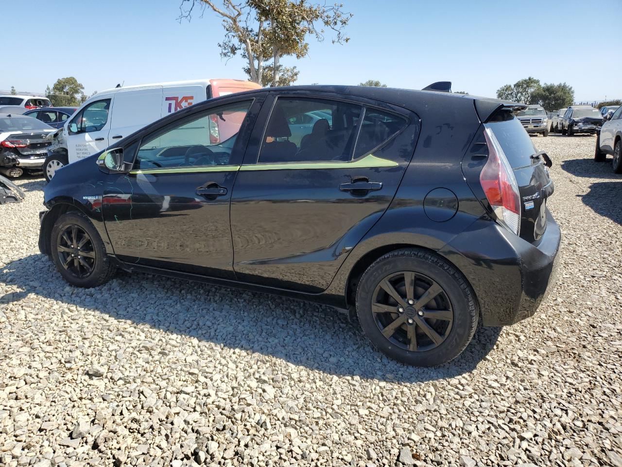 2016 Toyota Prius C - Фото 2