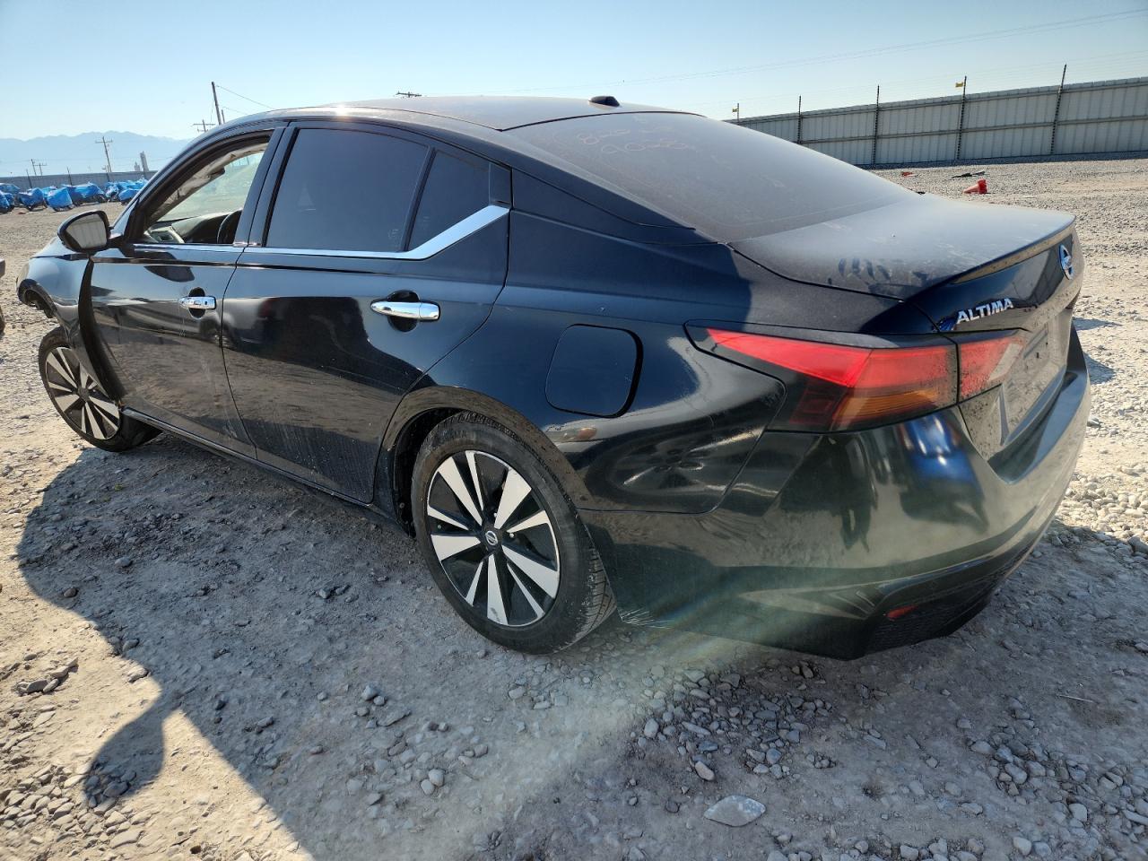 2019 Nissan Altima Sl - Фото 2