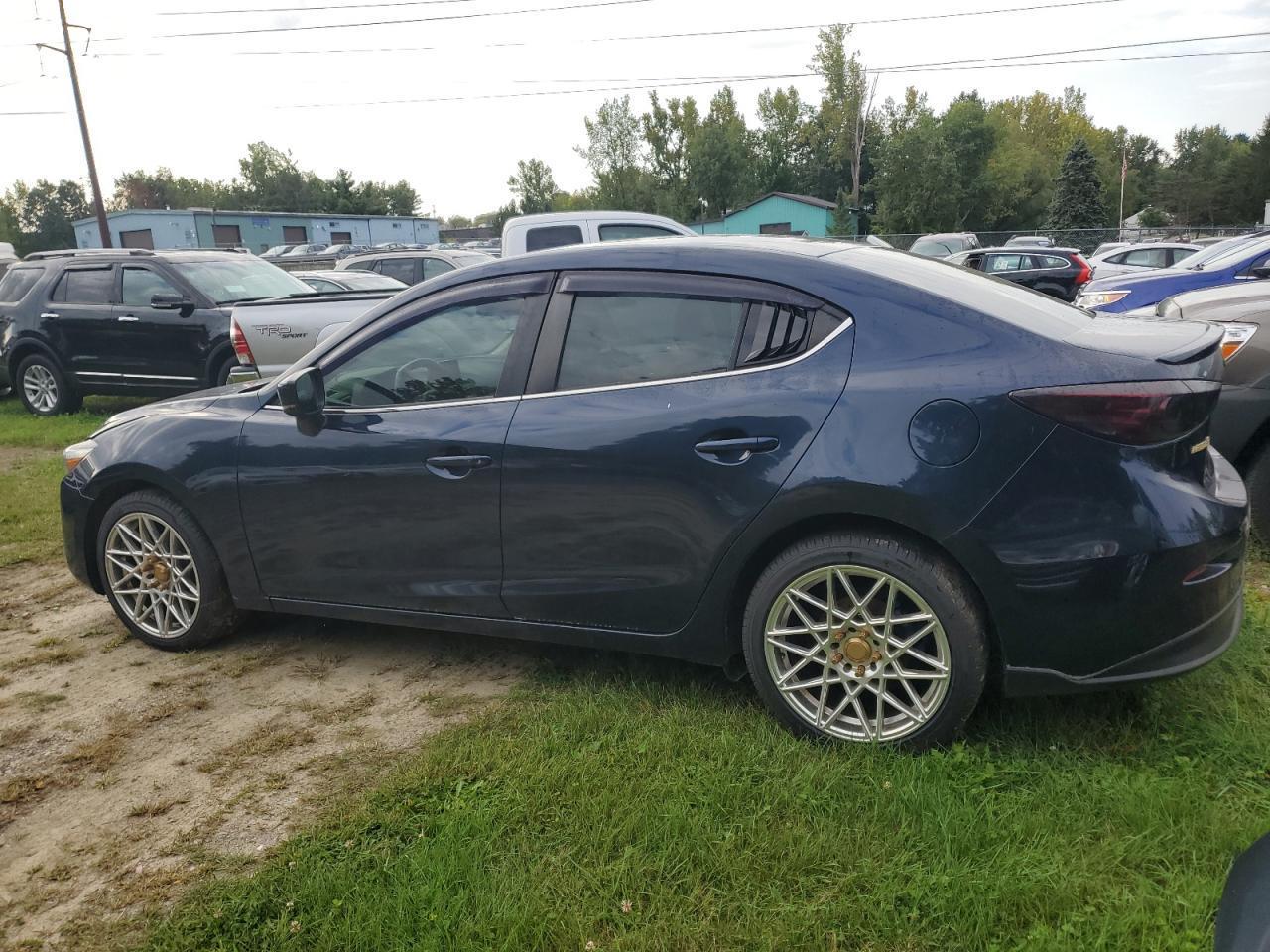2018 Mazda 3 Touring - Фото 3