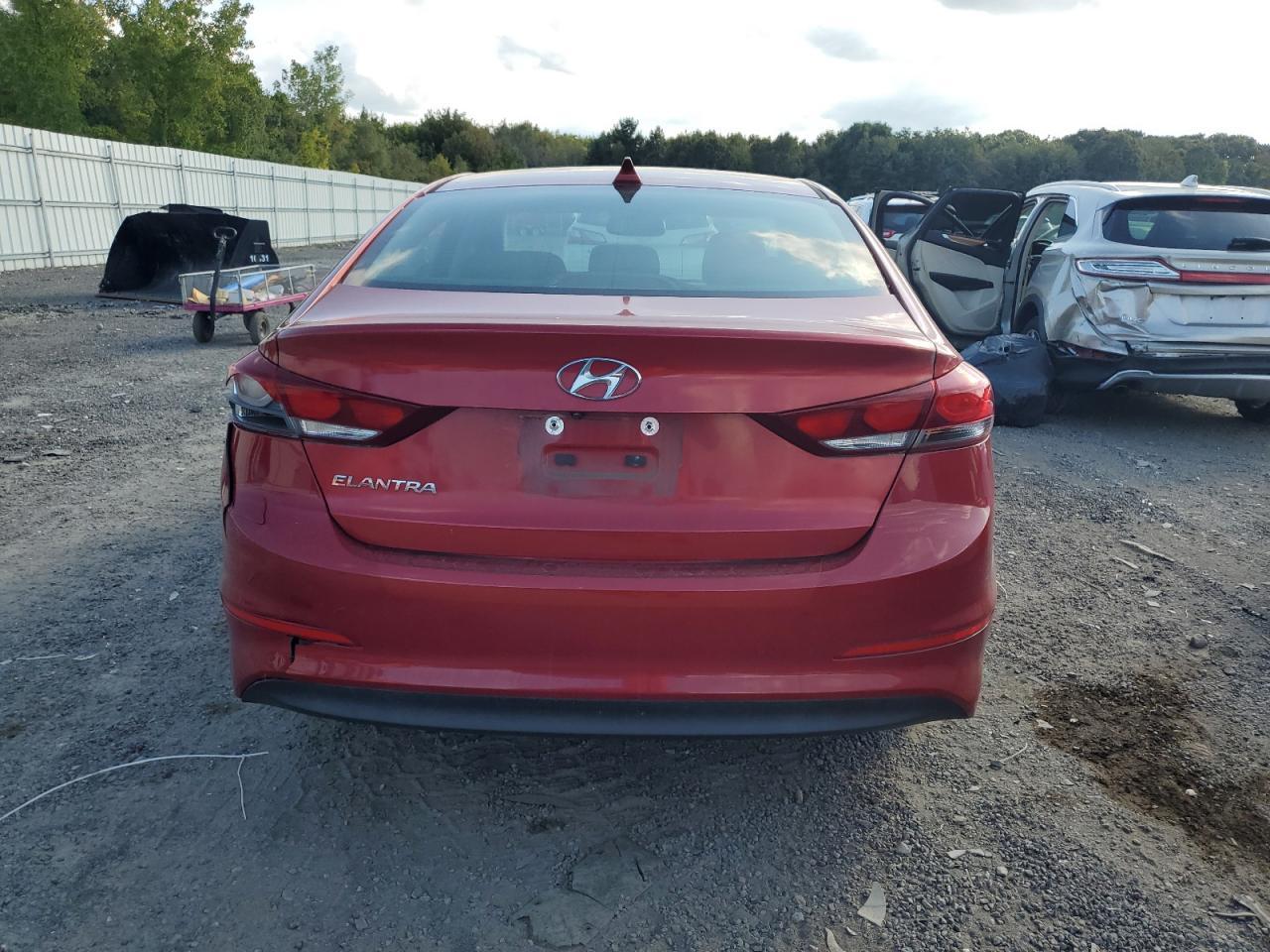 2017 Hyundai Elantra Se - Фото 6