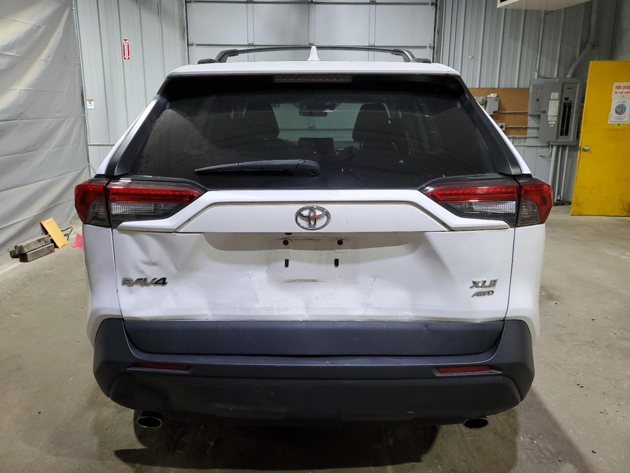 2020 Toyota Rav4 Xle Premium - Image 6
