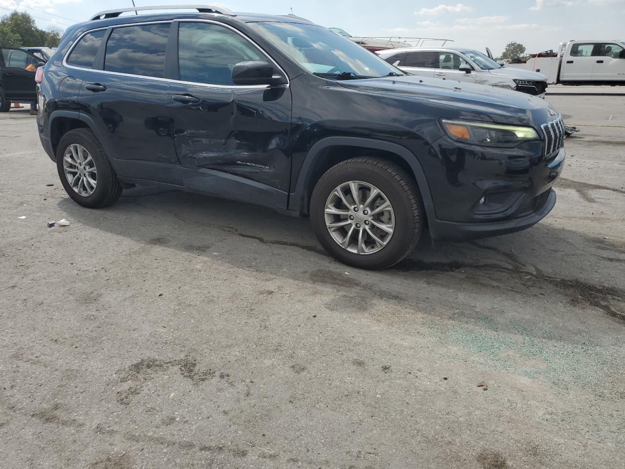 2021 Jeep Cherokee Latitude Lux - Image 4