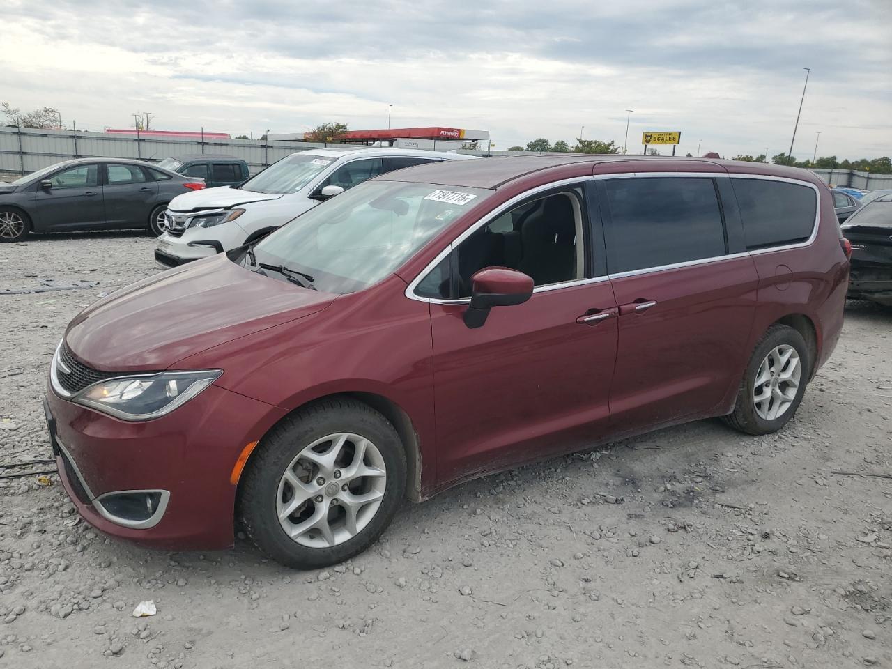 2017 Chrysler Pacifica Touring L