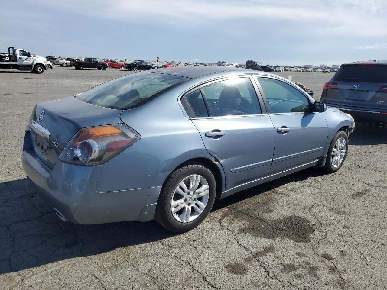 2011 Nissan Altima Base - Image 3