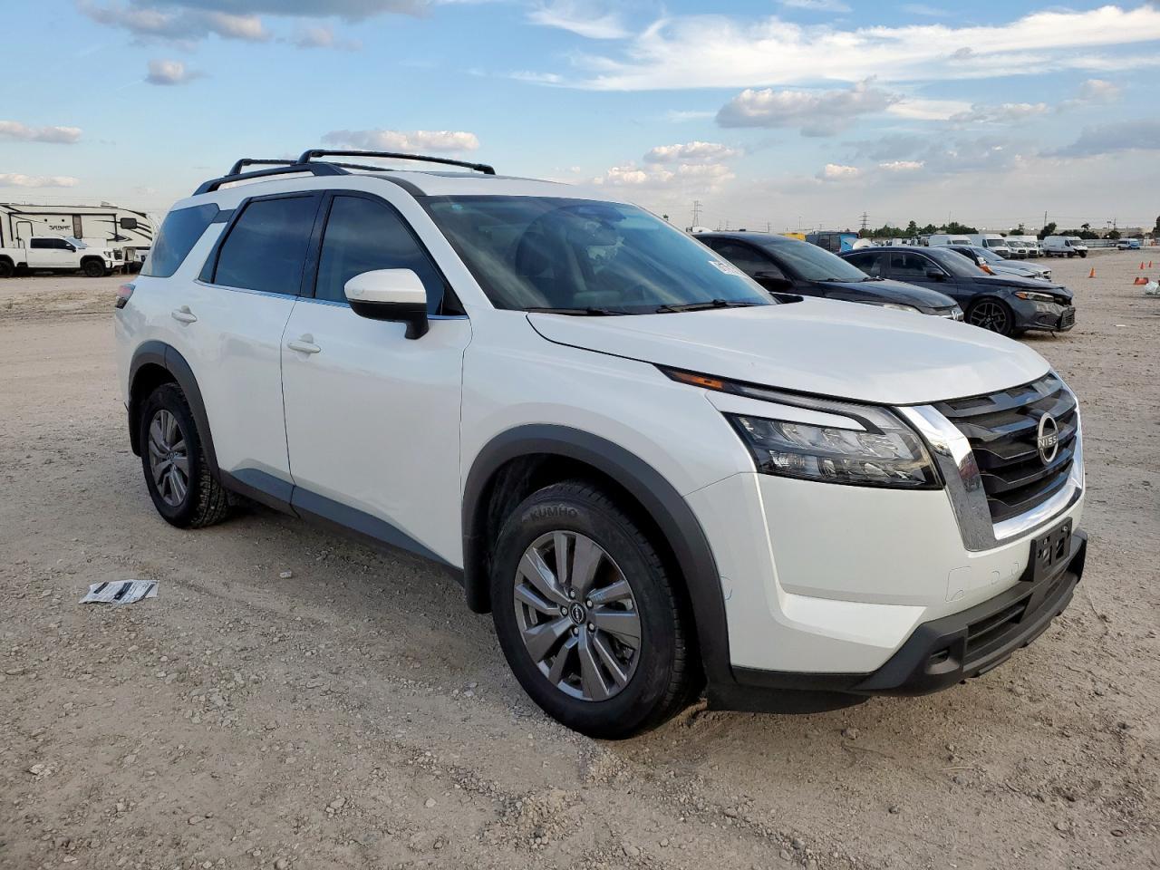 2025 Nissan Pathfinder Sv - Фото 4