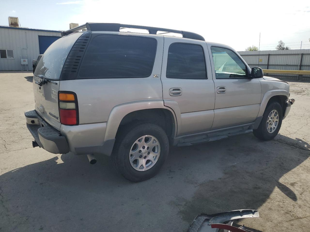 2004 Chevrolet Tahoe K1500 - Фото 3