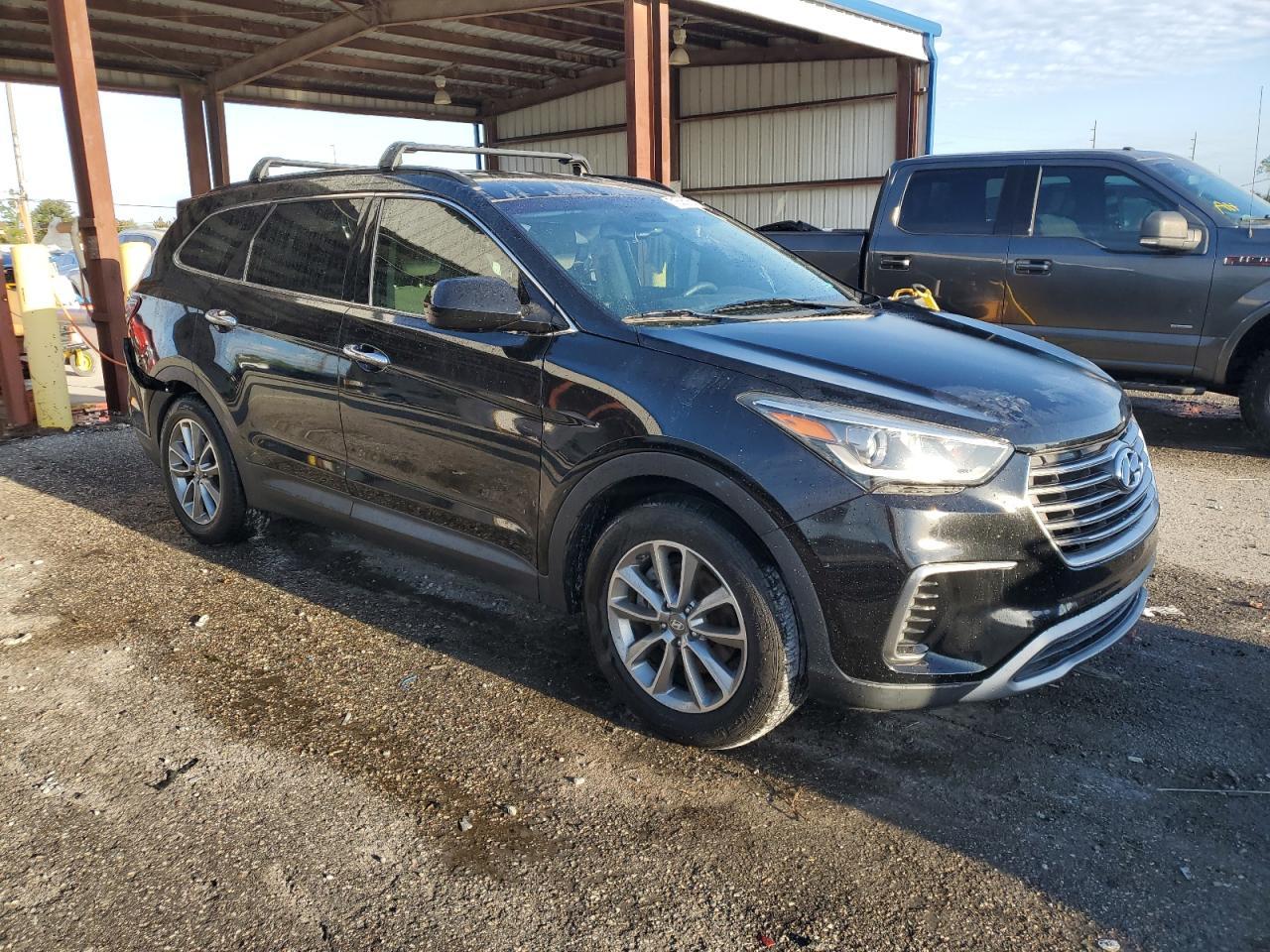 2018 Hyundai Santa Fe Se - Фото 4