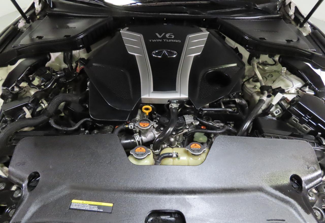 2017 Infiniti Q60 Premium - Image 7